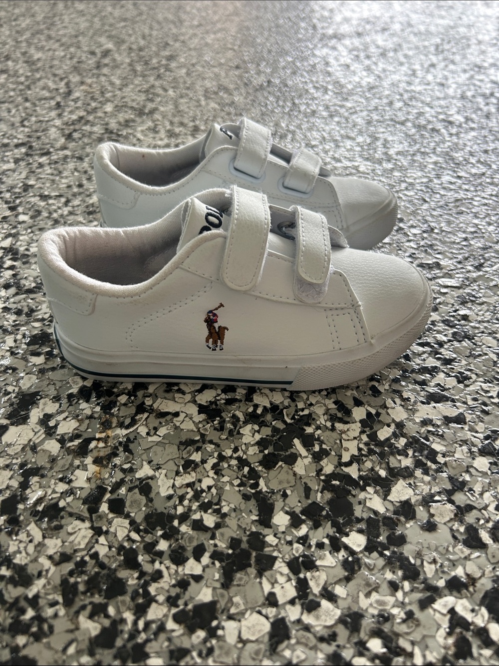 Polo by Ralph Lauren White Kids Velcro Sneakers sz 8.5
